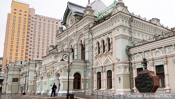 Правительство разрешило продать здание Рижского вокзала в Москве