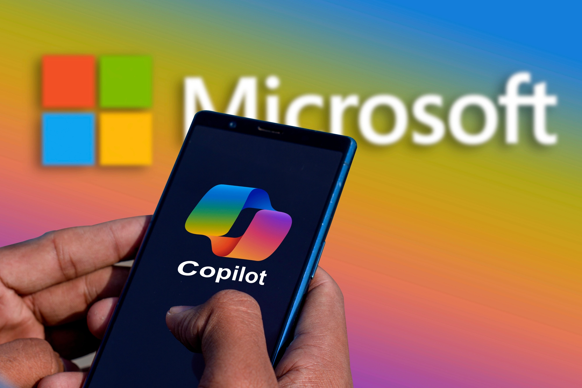 Замкнутый круг: ИИ убивает Microsoft — или Microsoft убивает ИИ?