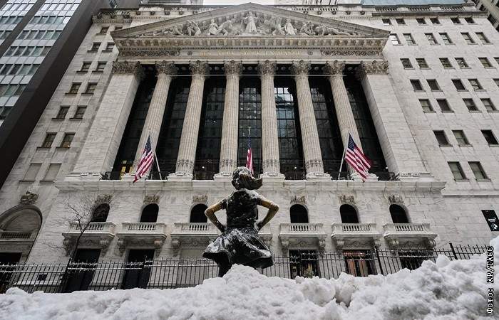 Уолл-стрит завершила торги понедельника ростом